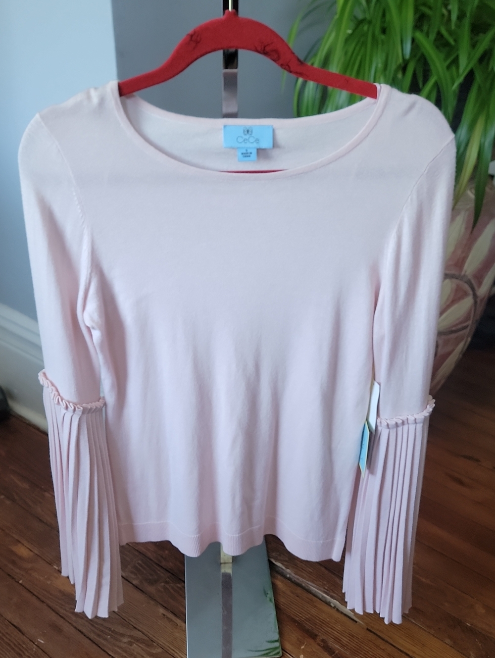 CeCe Accordion- bell sleeve top